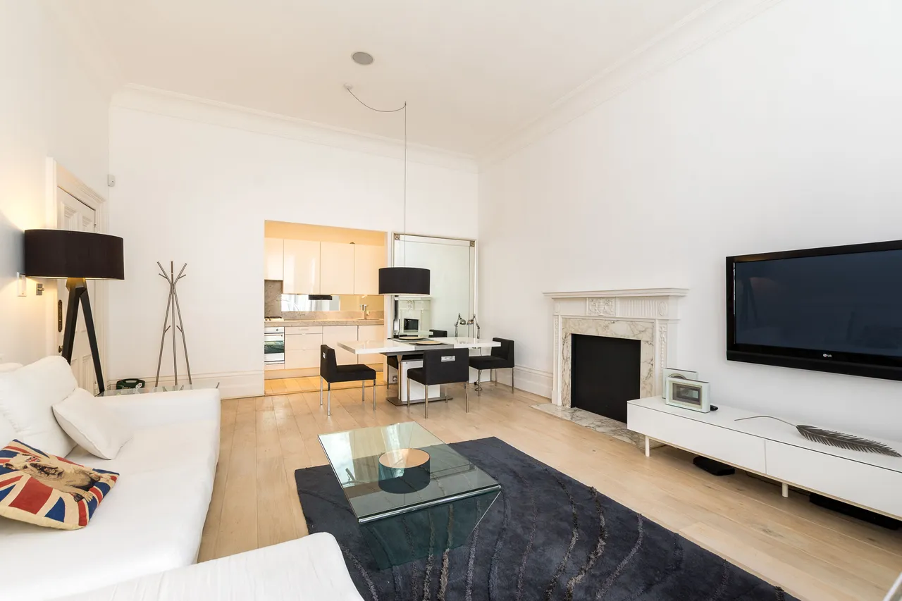 Flat 2, 59 Redcliffe Gardens, London, photo 4