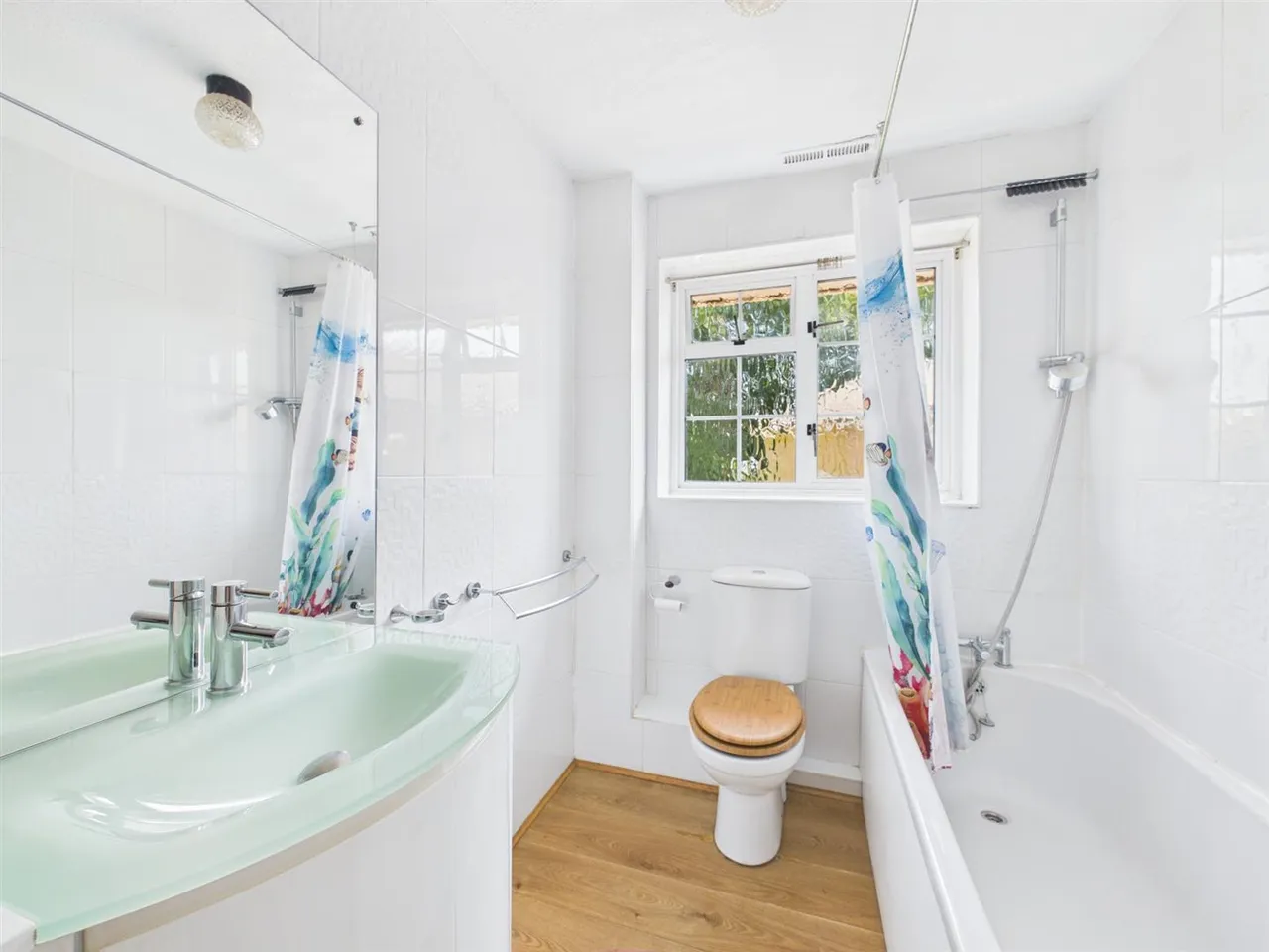 Seaford Close, Ruislip, HA4 7HN, photo 11