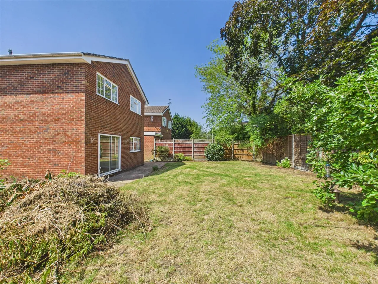 Seaford Close, Ruislip, HA4 7HN, photo 13