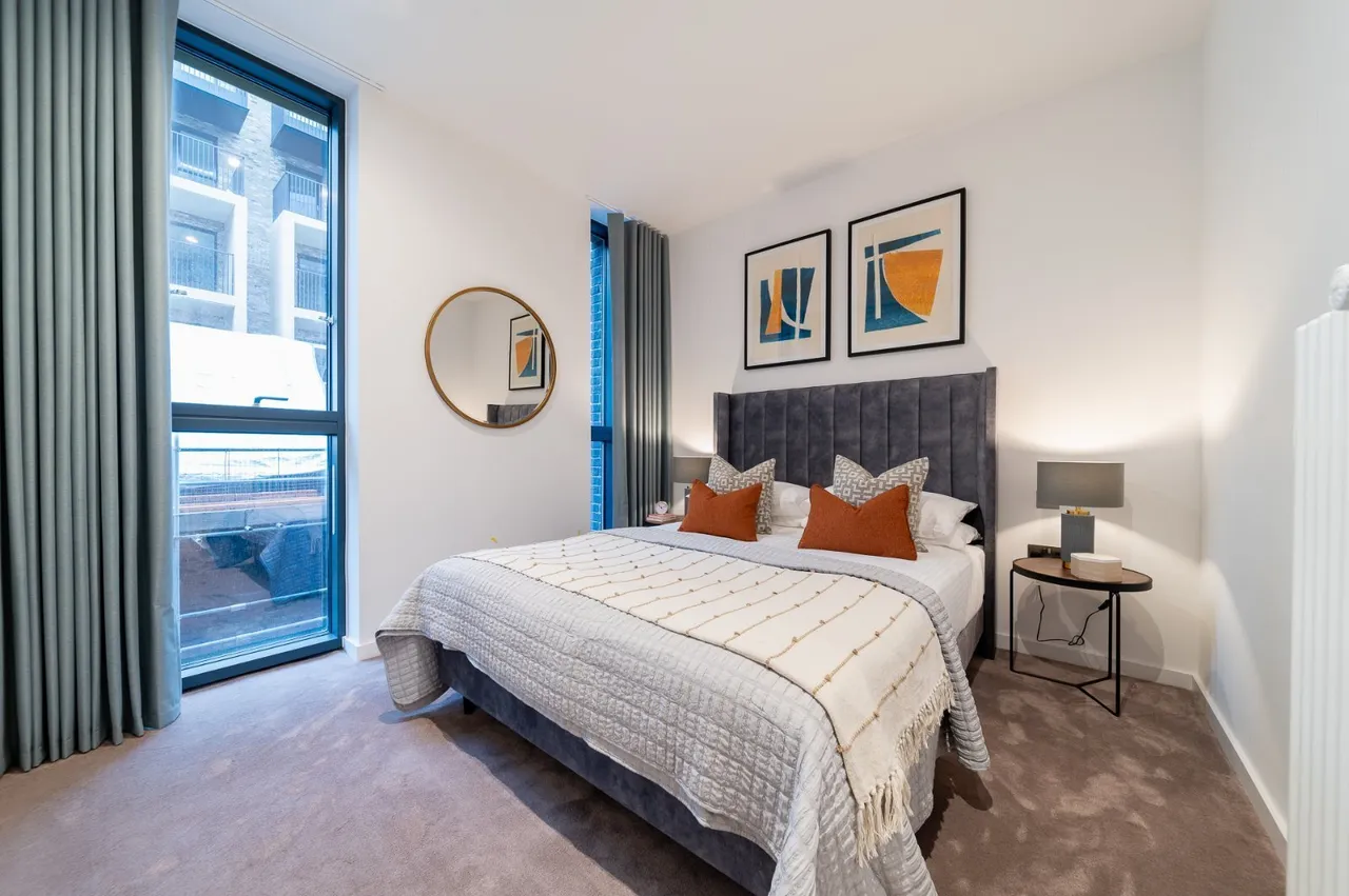 Catherine Wheel Road, Brentford, TW8, photo 9