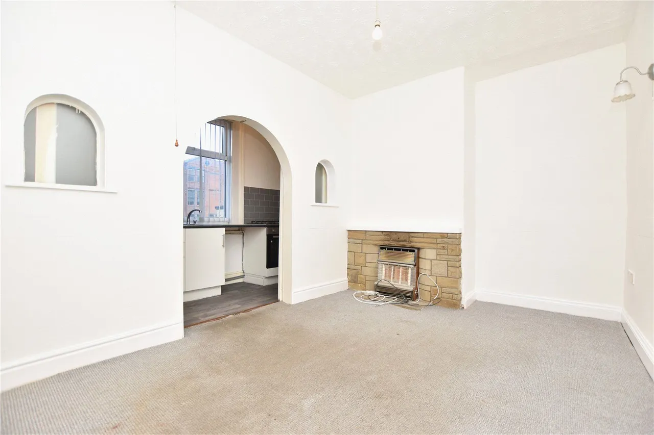 South Street, Morley, LS27, photo 2