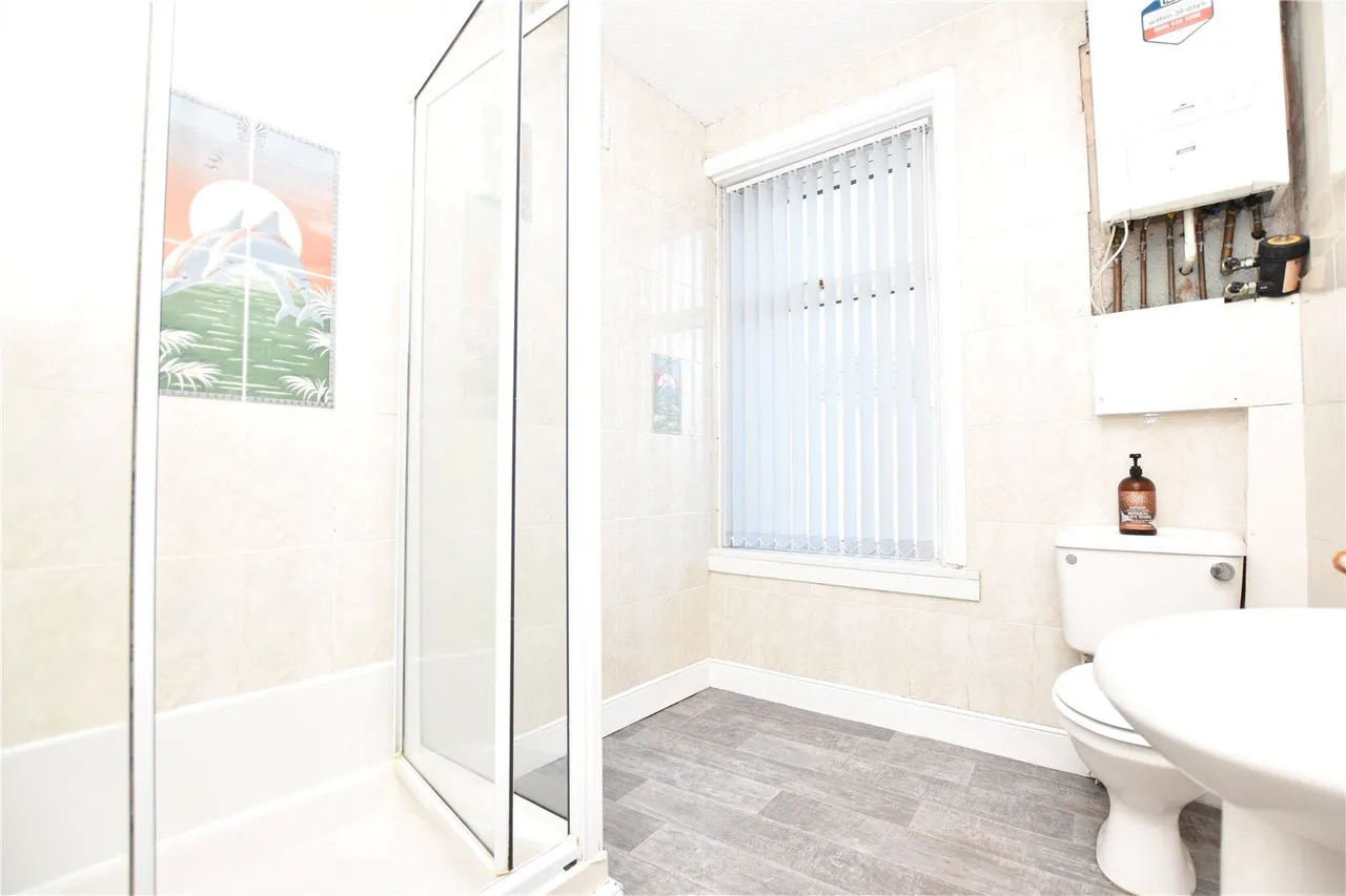 South Street, Morley, LS27, photo 8