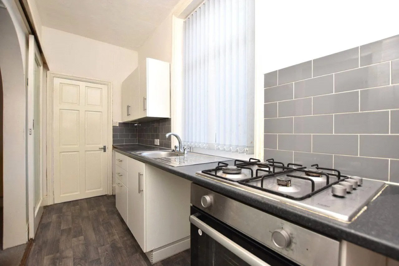 South Street, Morley, LS27, photo 5