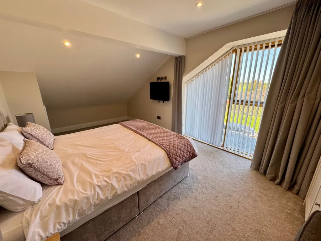 Main Street, Tadcaster, LS24, photo 32