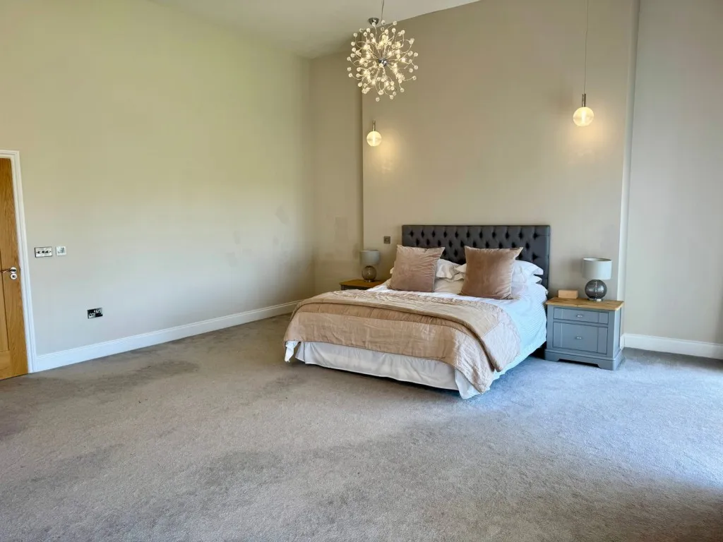 Main Street, Tadcaster, LS24, photo 20