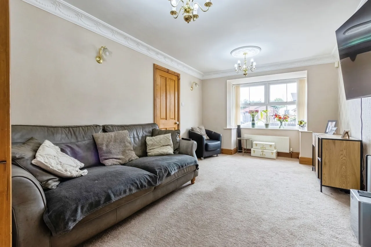 Moor Road, Stanley, Wakefield, West Yorkshire, WF3, photo 5