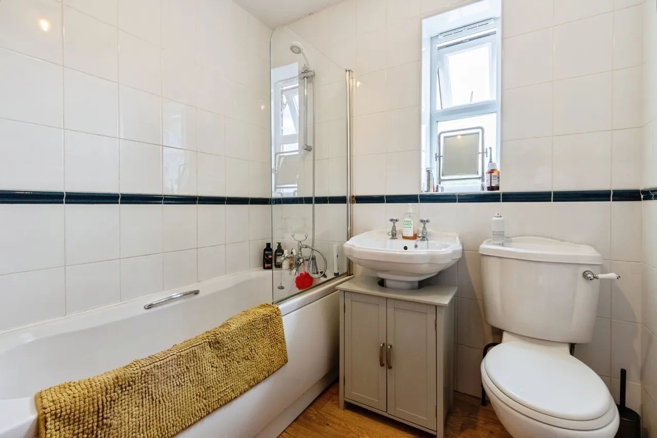 Moor Road, Stanley, Wakefield, West Yorkshire, WF3, photo 20