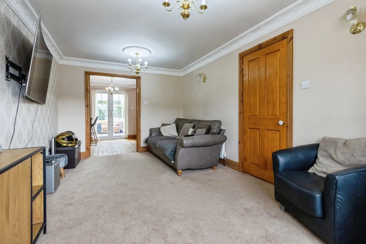 Moor Road, Stanley, Wakefield, West Yorkshire, WF3, photo 6