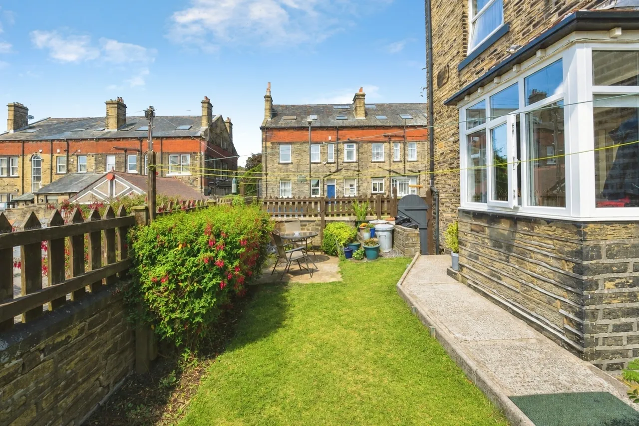 Industrial Terrace, Halifax, West Yorkshire, HX1, photo 8
