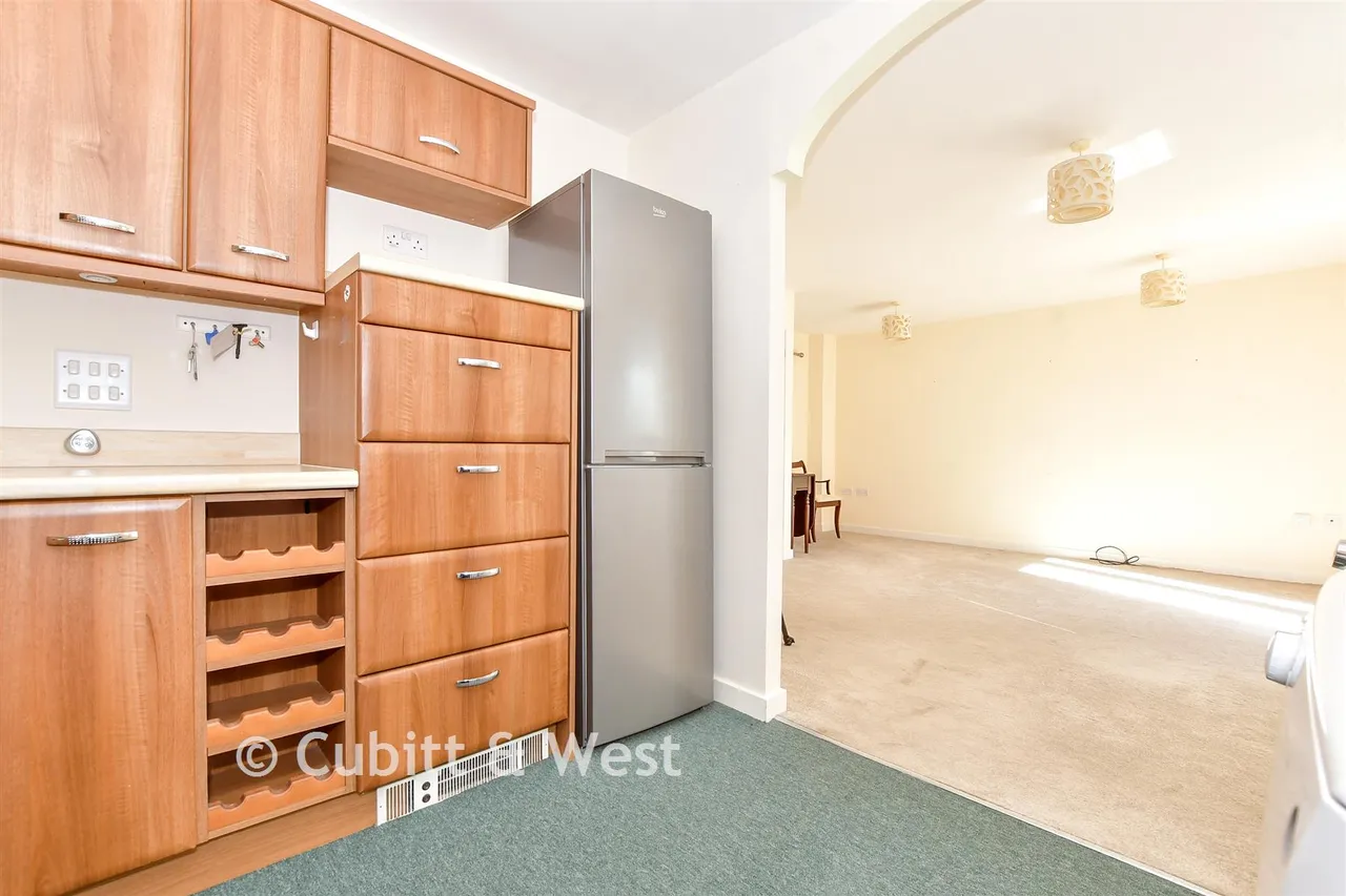 Hollist Chase, Littlehampton, BN17, photo 12