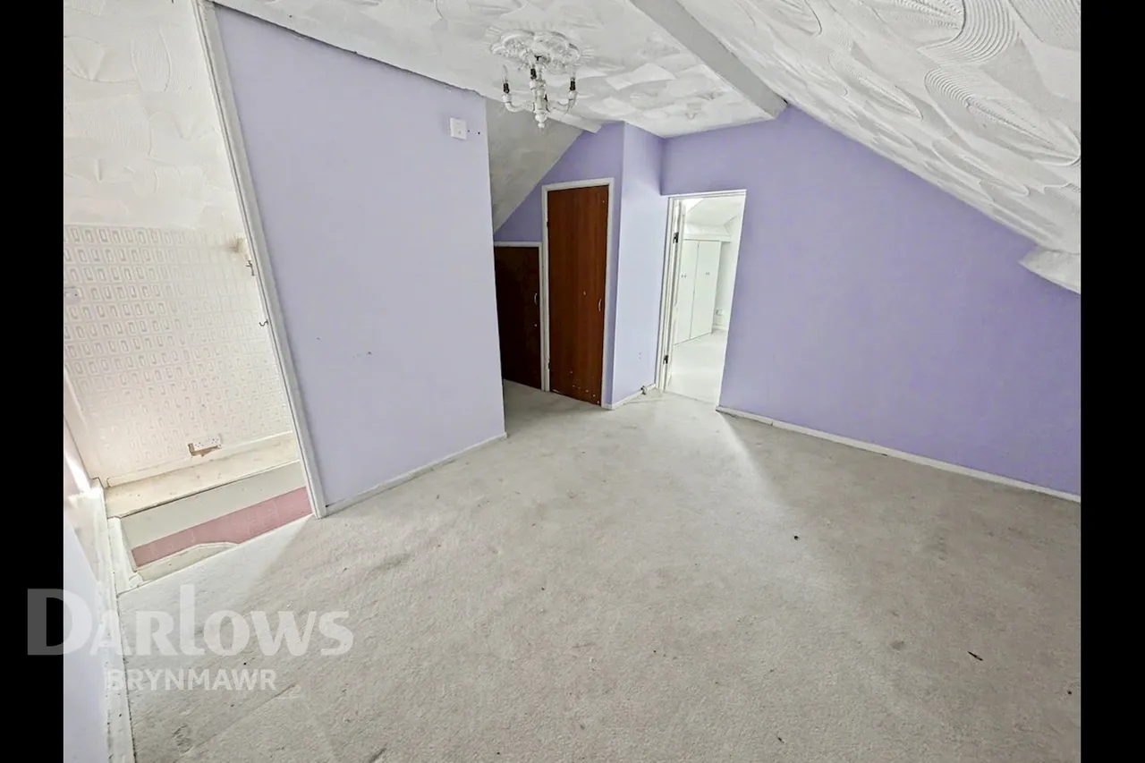 Hillview, Tredegar, photo 16