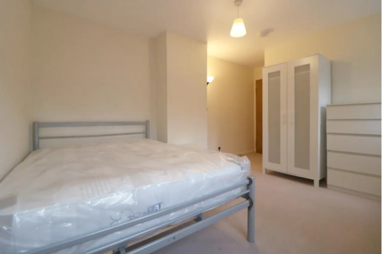 1 bed house to rent, Guildford, GU2