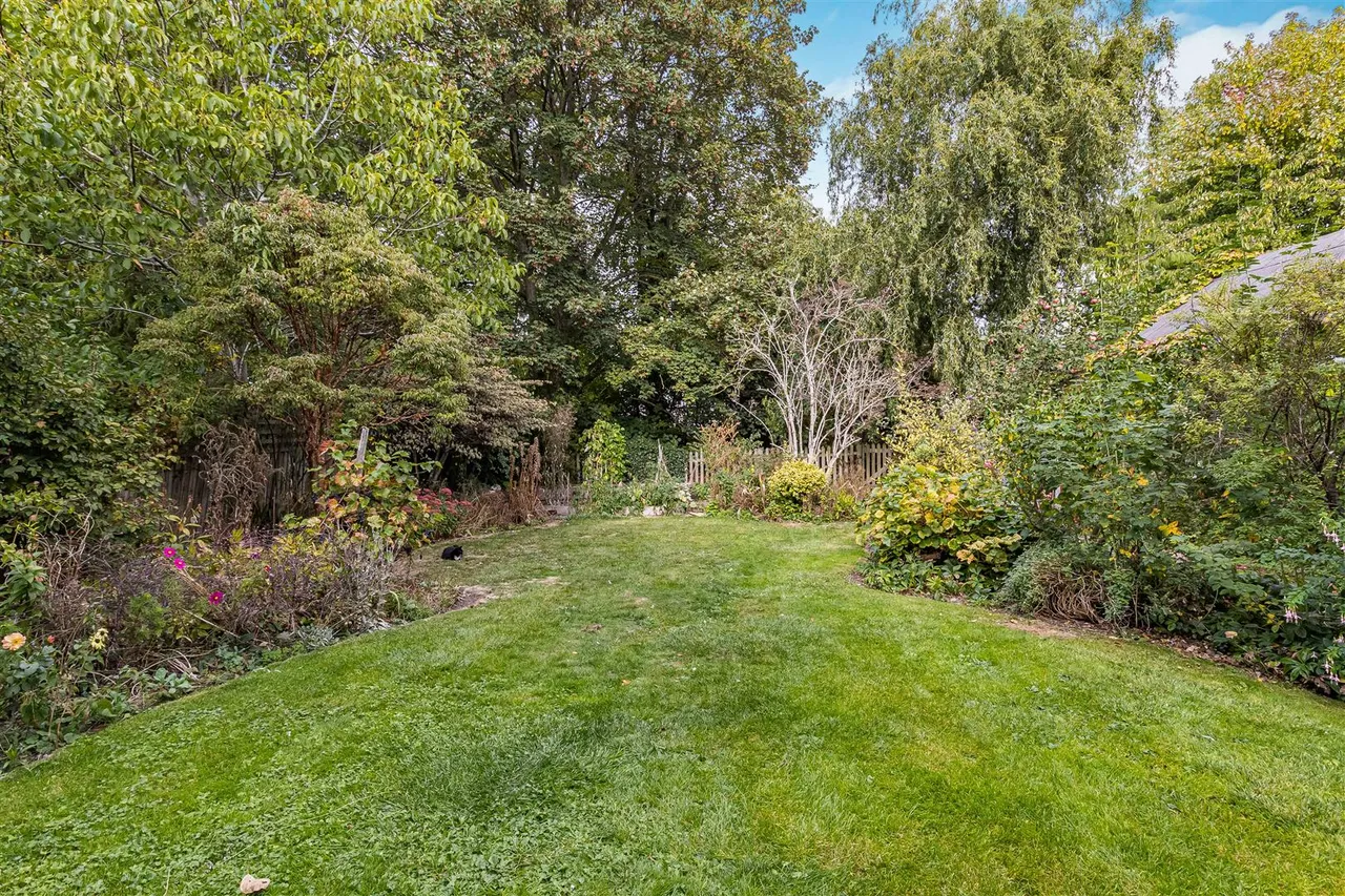 Meadow Lane, Linton, CB21, photo 19