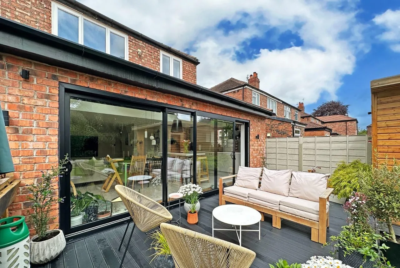 Oakleigh Avenue, Timperley, Cheshire WA15 6QT, photo 37