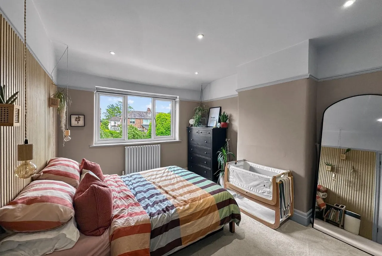 Oakleigh Avenue, Timperley, Cheshire WA15 6QT, photo 27