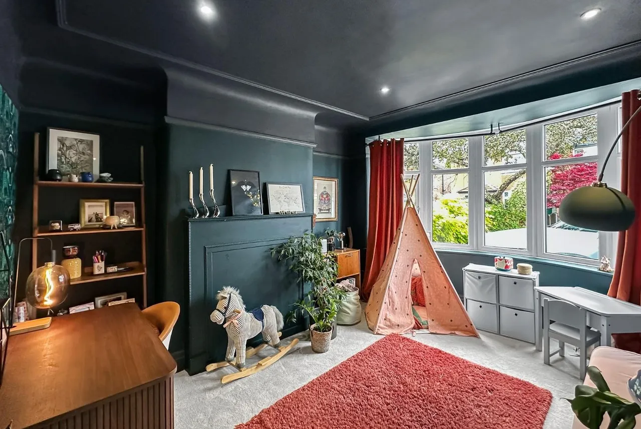 Oakleigh Avenue, Timperley, Cheshire WA15 6QT, photo 4