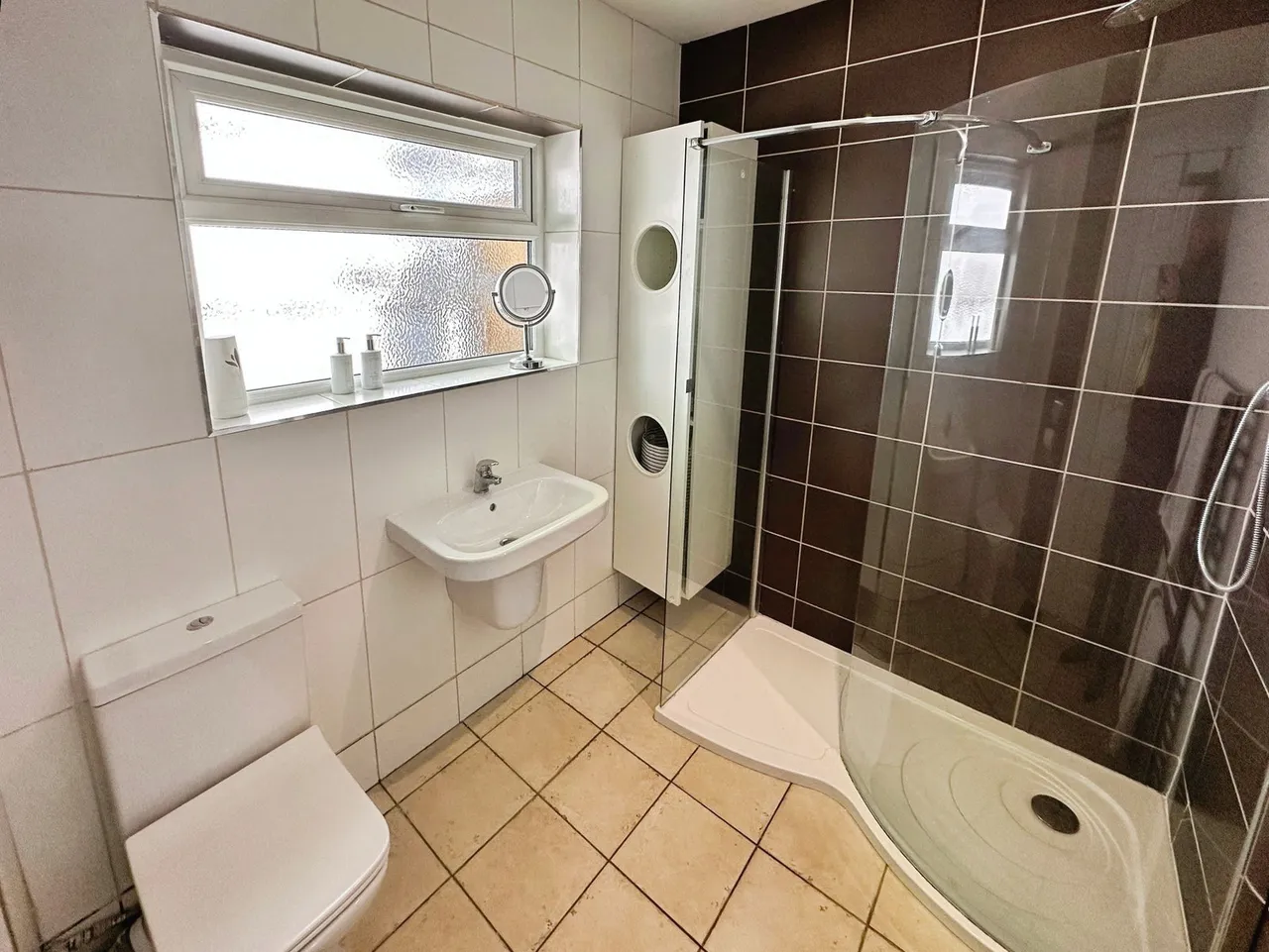 Lawyers Lane, Oadby, LE2, photo 8