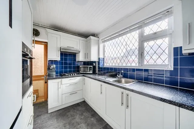 Abercorn Close, London, NW7, photo 7