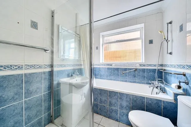 Abercorn Close, London, NW7, photo 17