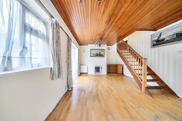 Abercorn Close, London, NW7, photo 5