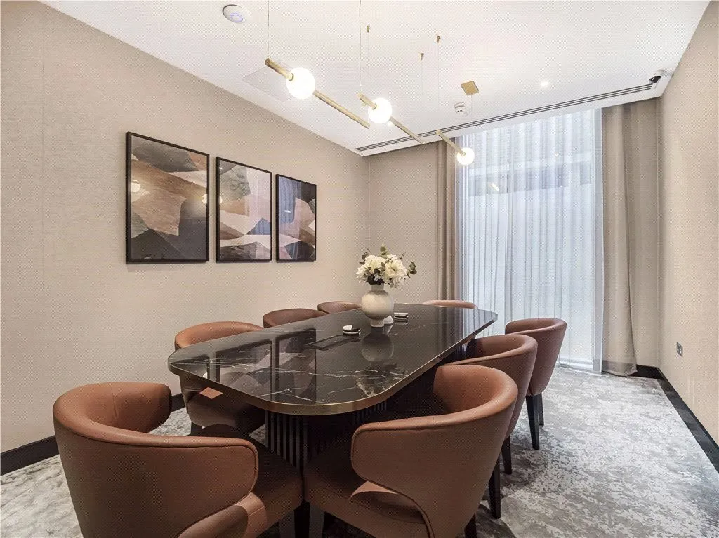 Eden Grove, Staines-upon-Thames, TW18, photo 26