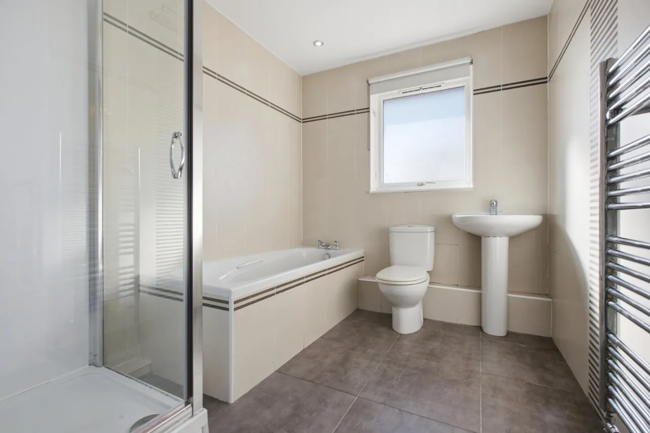 Errol Gardens, Glasgow, G5, photo 12