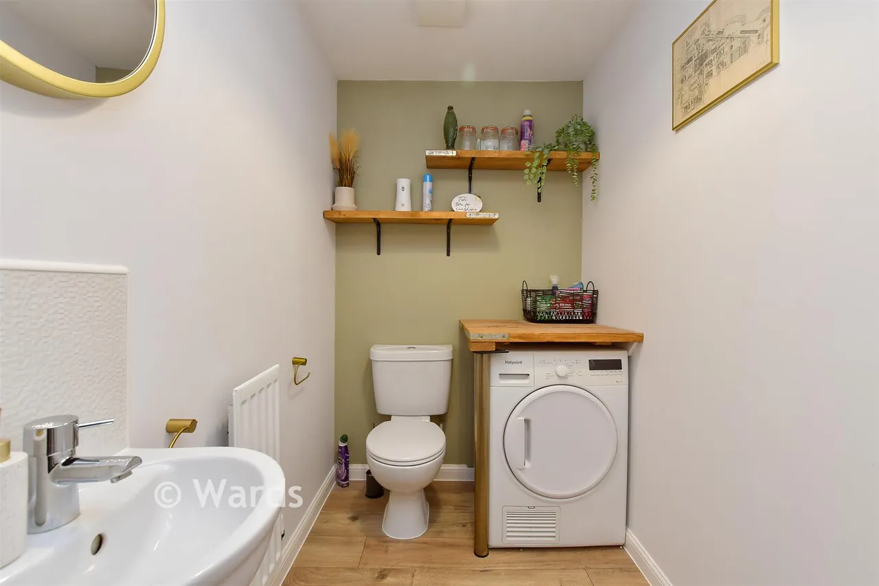 Petunia Avenue, Minster On Sea, ME12, photo 6