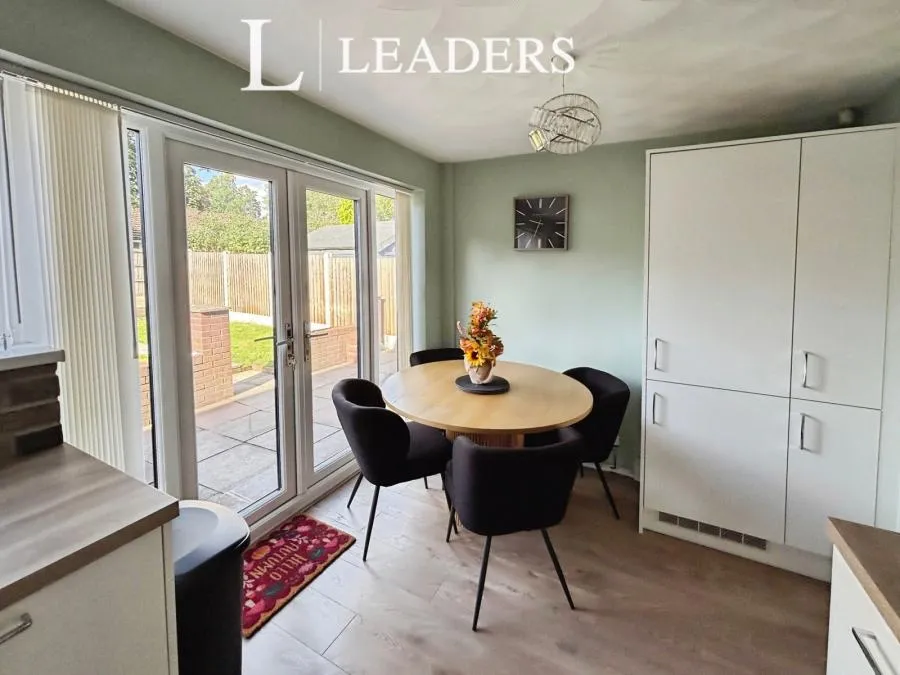Dove Close, Birchwood, WA3, photo 5