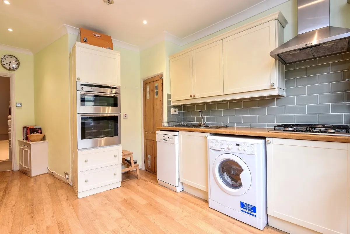 Voltaire Road, Clapham, SW4, photo 5
