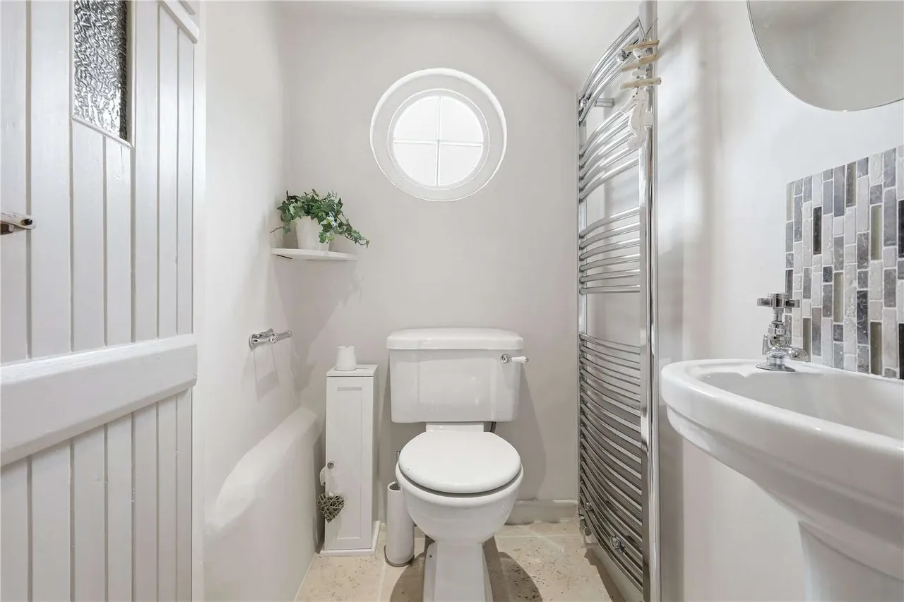 Manse Lane, Cratfield, IP19, photo 13