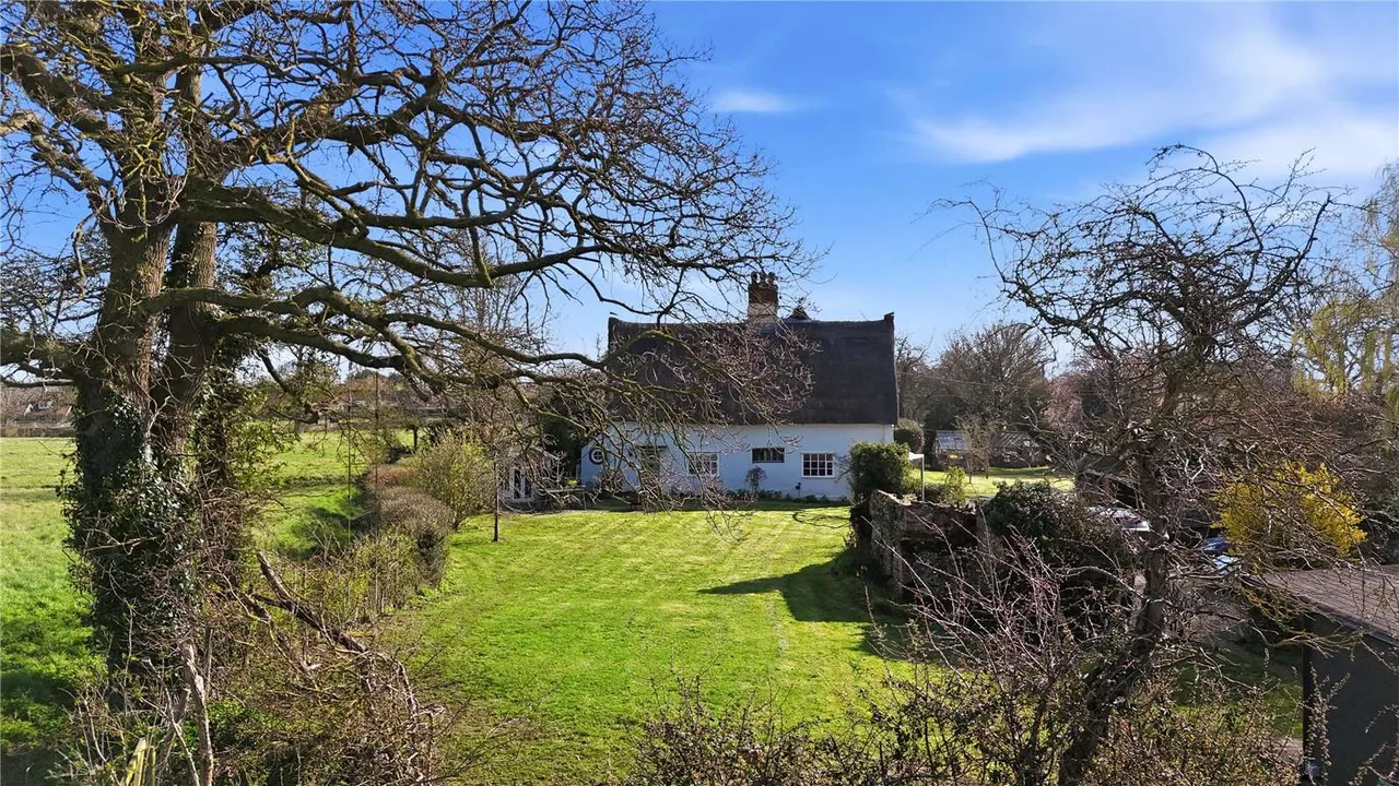 Manse Lane, Cratfield, IP19, photo 25