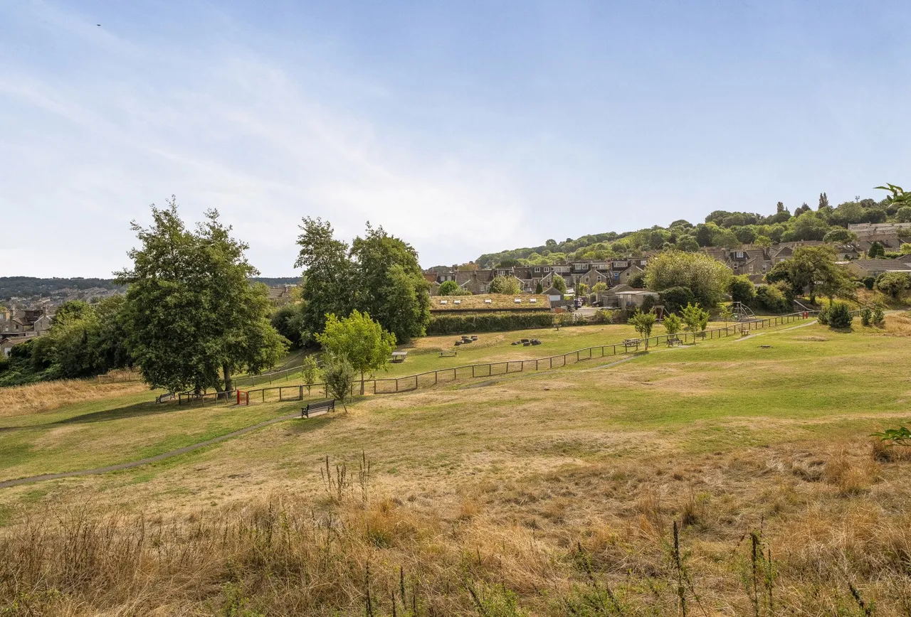 Hillcrest Drive, Bath, BA2 1HF, photo 13