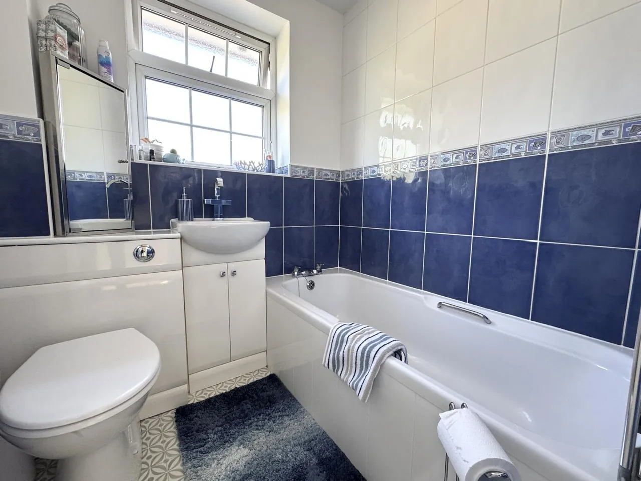 Finch Close, Woodville, DE11, photo 12