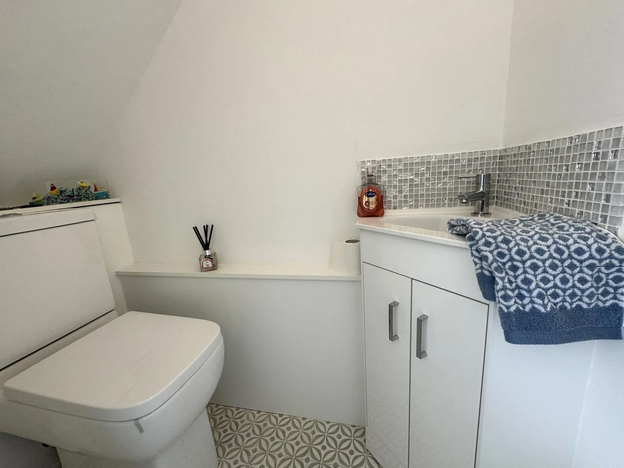 Finch Close, Woodville, DE11, photo 9