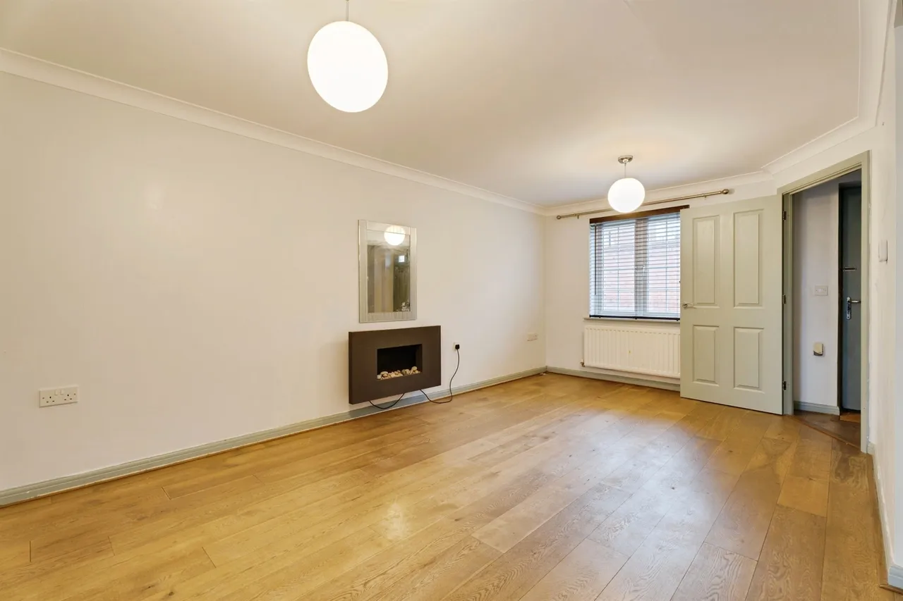 Skylark Way, Stowmarket, IP14, photo 4