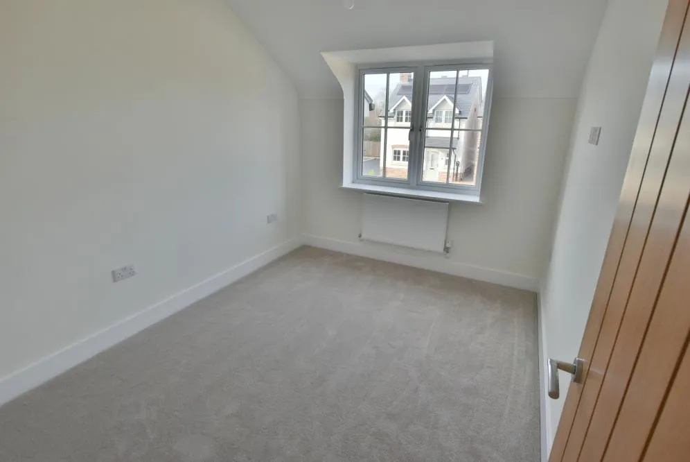 Churchill Gardens, Sturminster Marshall, BH21, photo 10