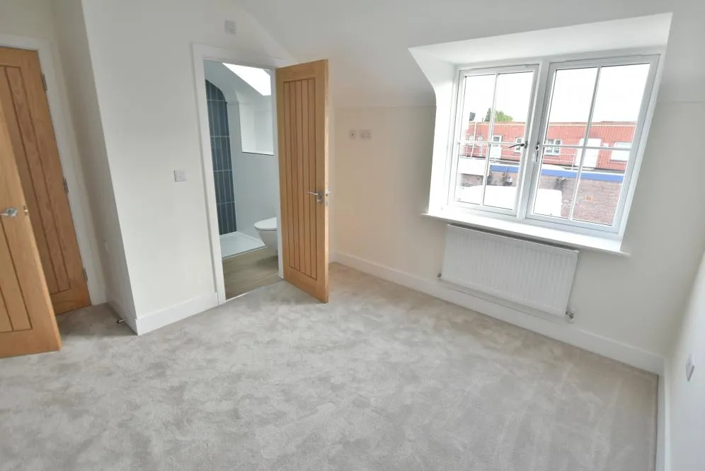 Churchill Gardens, Sturminster Marshall, BH21, photo 12