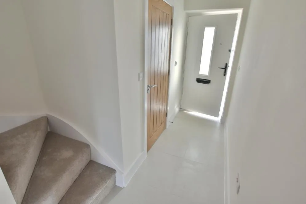 Churchill Gardens, Sturminster Marshall, BH21, photo 7