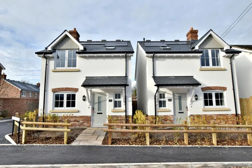 Churchill Gardens, Sturminster Marshall, BH21, photo 16