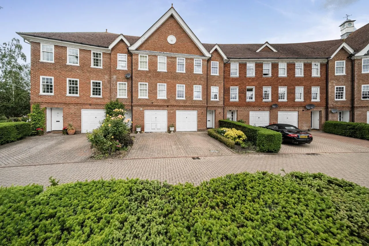 Queens Acre, Windsor, photo 17