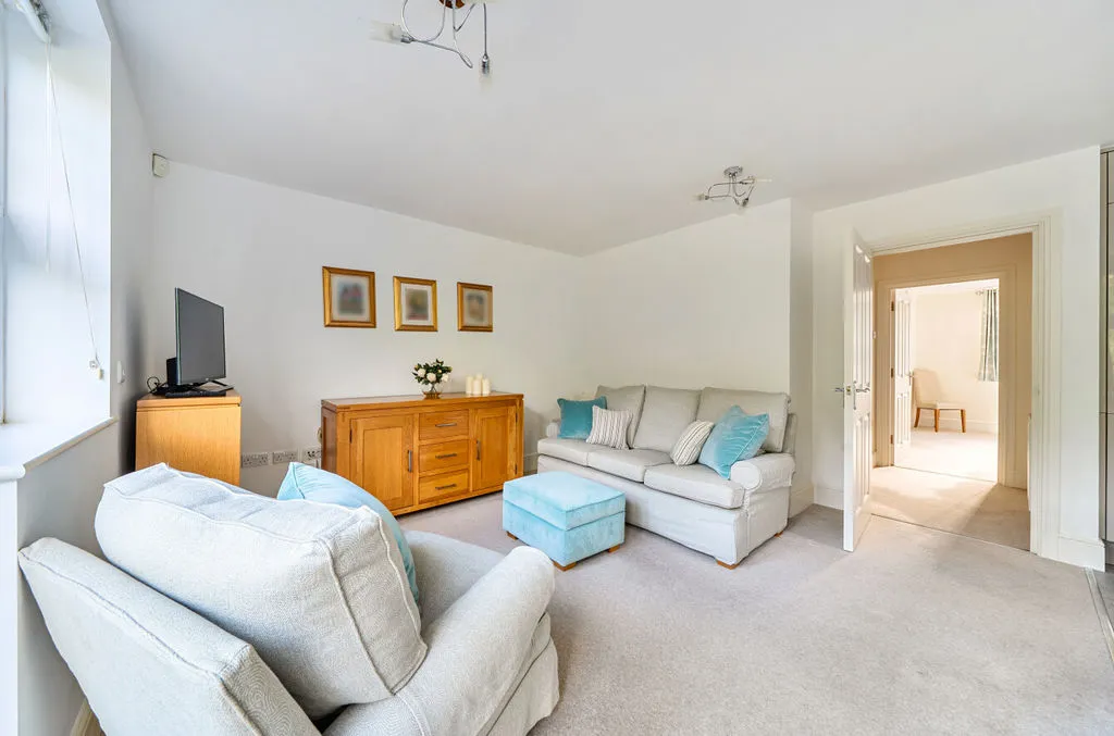 Woodcote Valley Road, Purley, CR8, photo 5