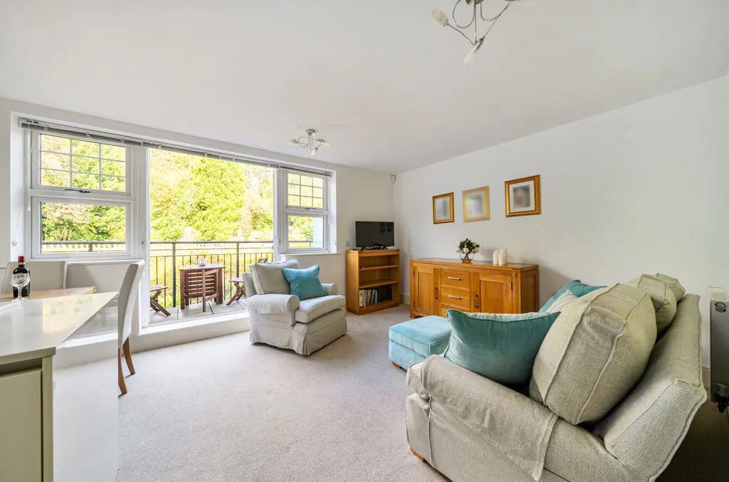 Woodcote Valley Road, Purley, CR8, photo 4