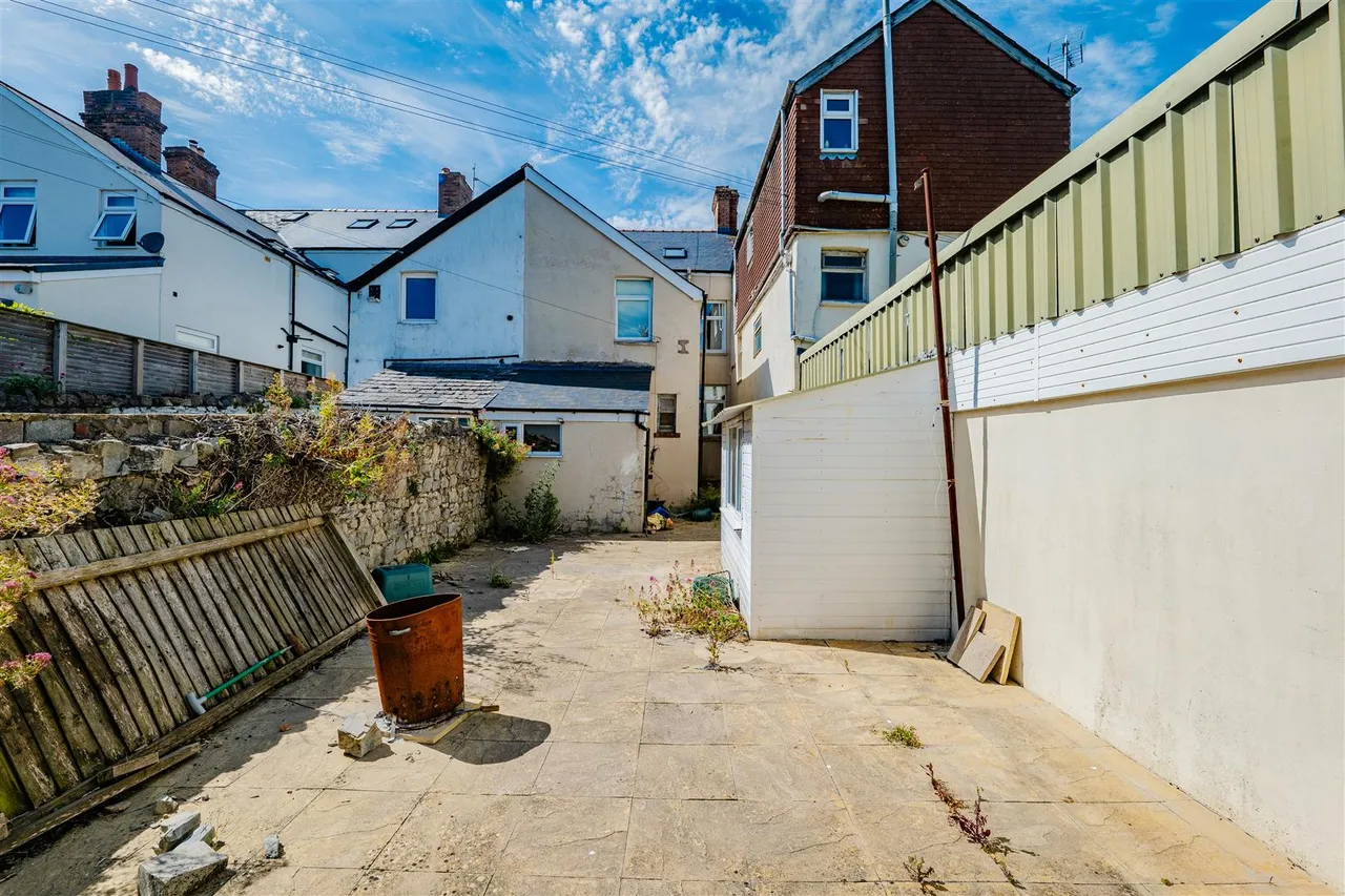 Porthkerry Road, Barry, CF62 7AX, photo 10