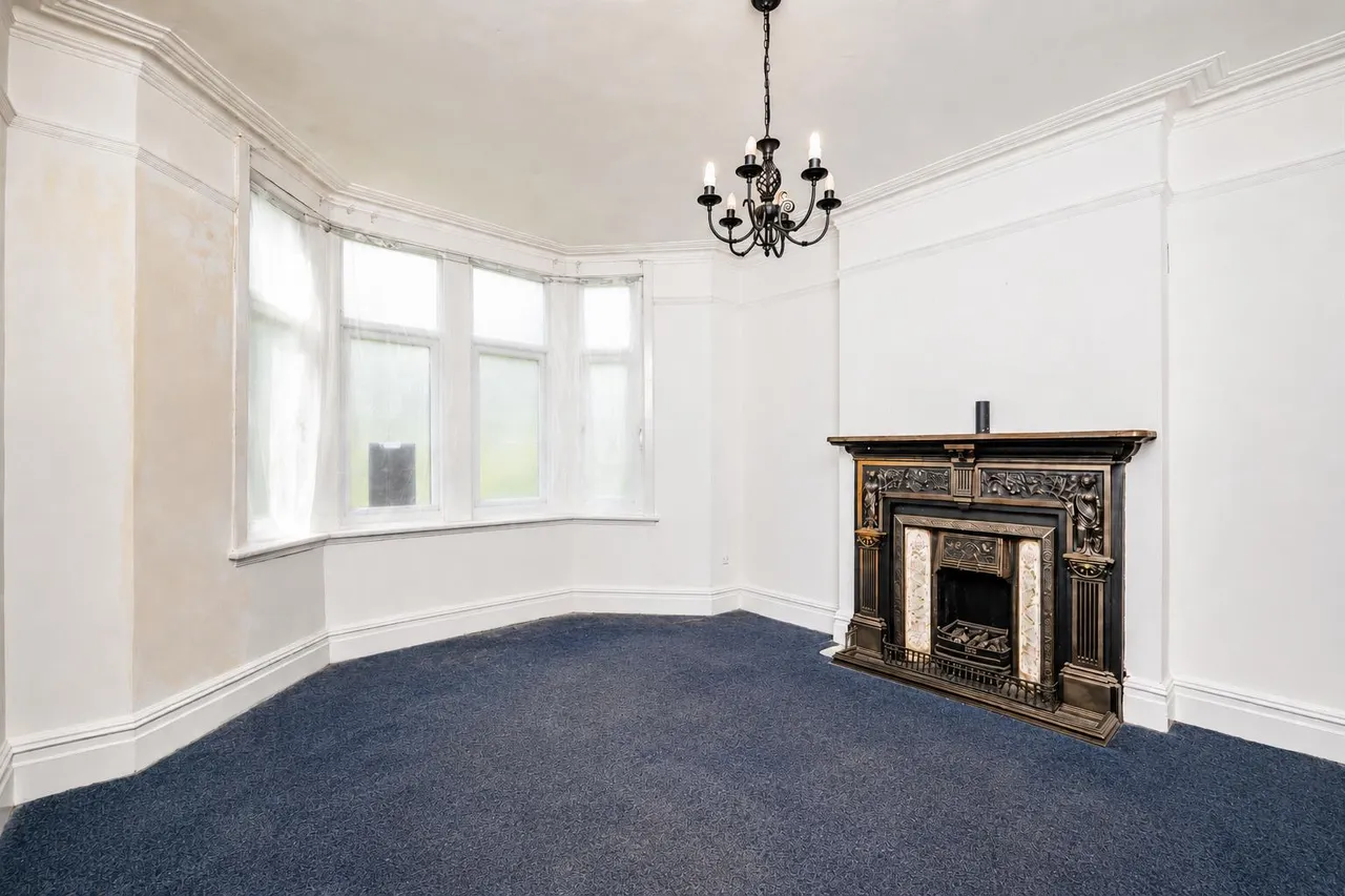 Porthkerry Road, Barry, CF62 7AX, photo 2