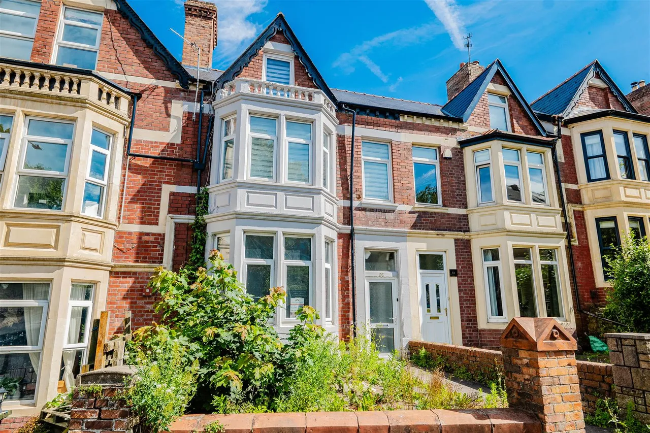 5 bed house for sale — Porthkerry Road, Barry, CF62 7AX