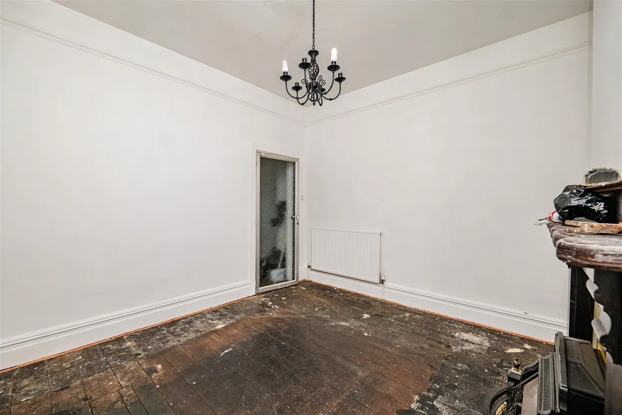 Porthkerry Road, Barry, CF62 7AX, photo 6