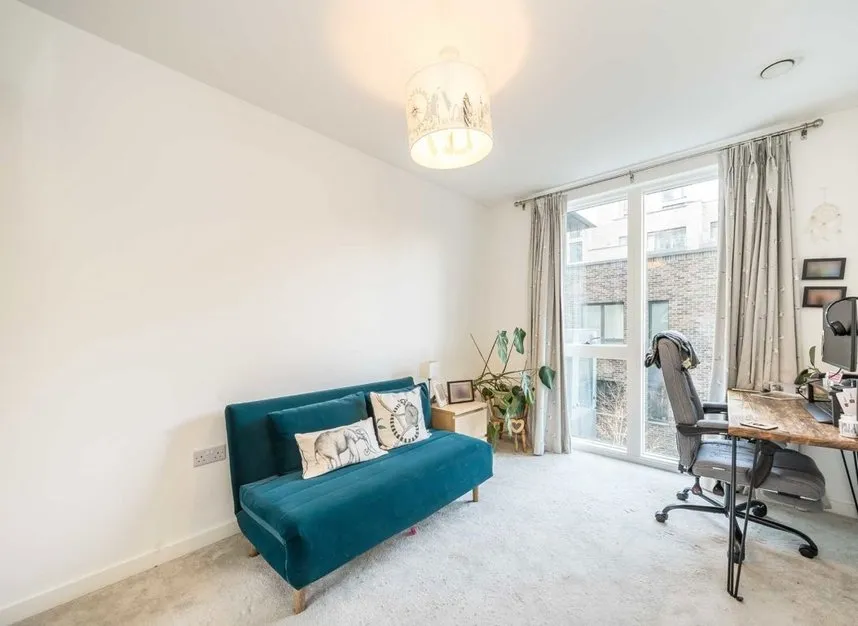 Madeira Street, Canary Wharf, E14, photo 6