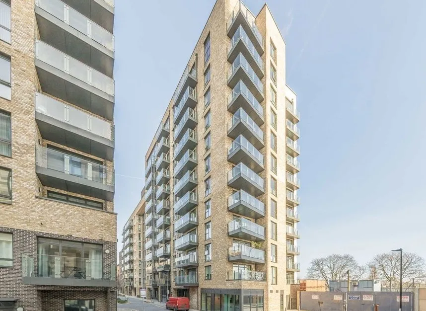 Madeira Street, Canary Wharf, E14, photo 9