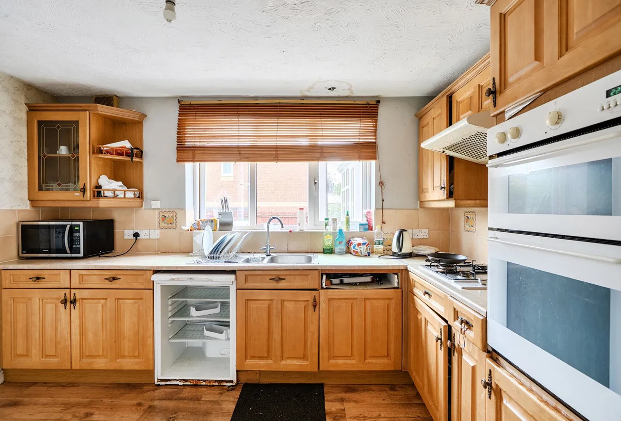 Guest Avenue, Gloucestershire, Emersons Green, BS16 7GA, photo 7