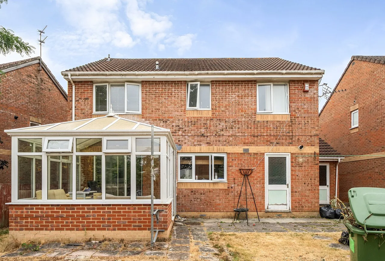 Guest Avenue, Gloucestershire, Emersons Green, BS16 7GA, photo 18